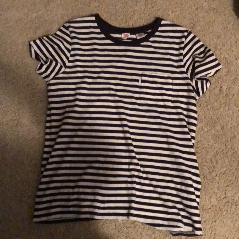 levi’s shirt